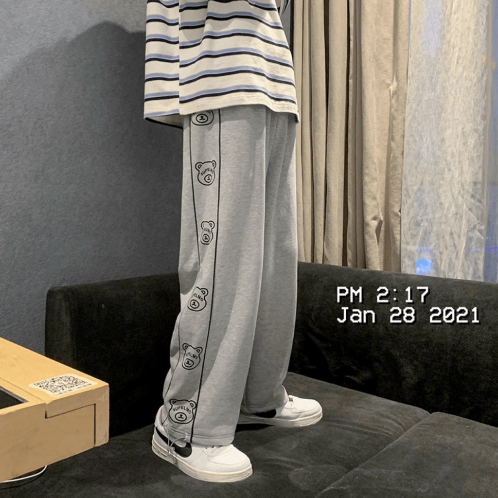 Quần Dài Thể Thao, Quần Jocker Nam Nữ Ống Rộng Có Dây Rút Gấu Kiểu Dáng Basic In Gấu - [New Unisex]