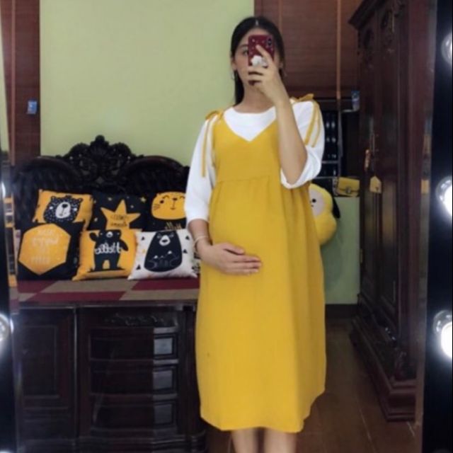 A Váy bầu yếm liền áo, tay lỡ