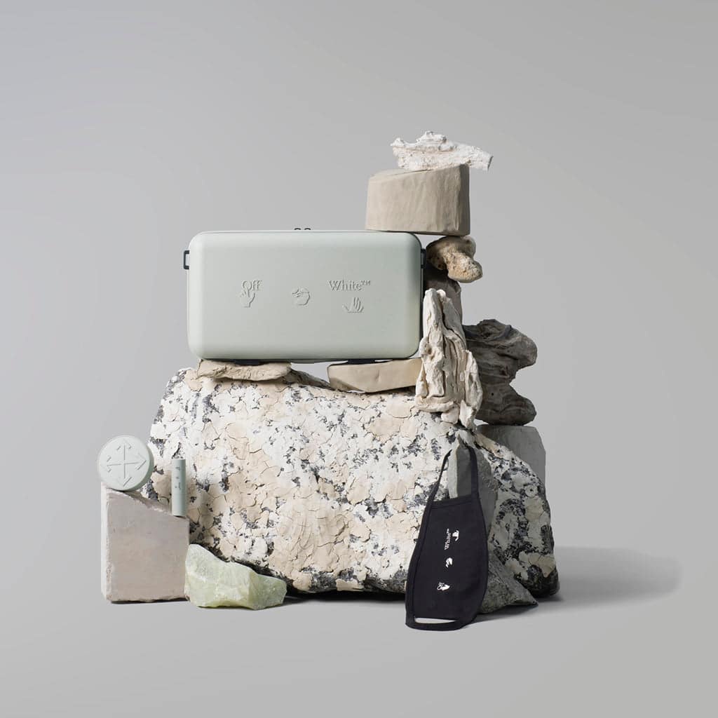 [Chính Hãng] Set Off-White x Amore Pacific Protection Box 5 Món