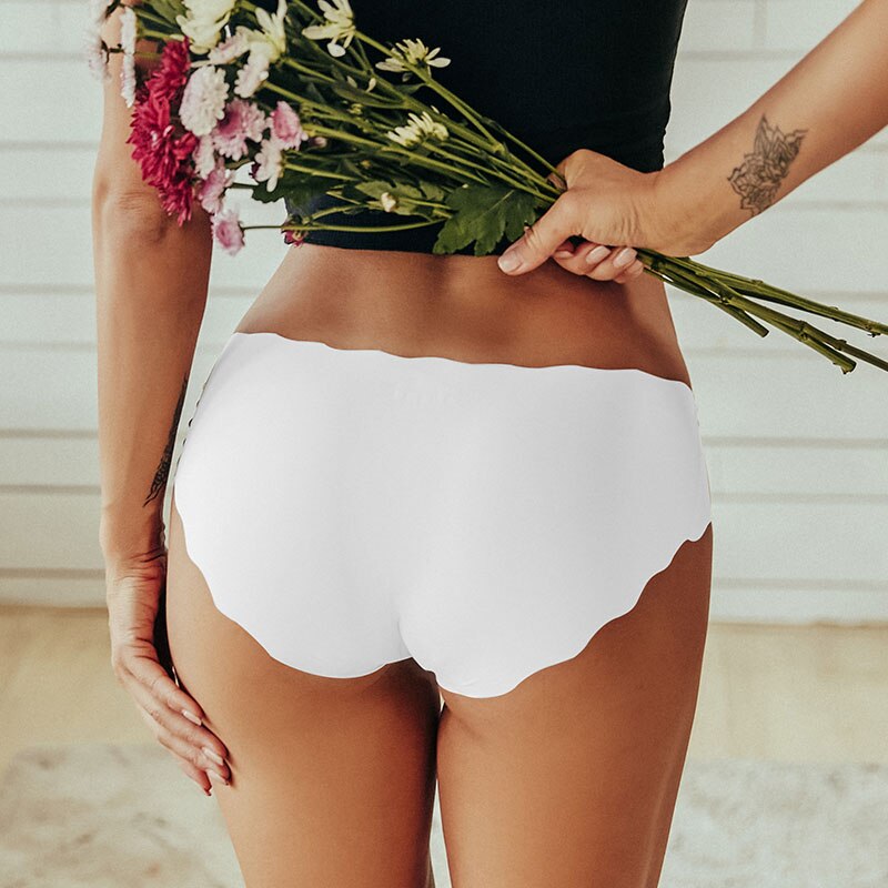 Cute Byte Set 3 quần lót không đường may quyến rũ cho nữ