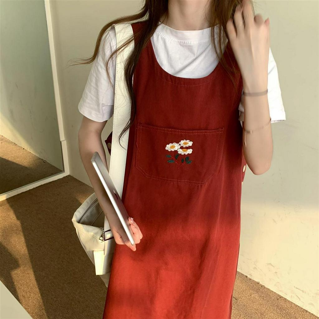 Set Áo Thun Ngắn Tay Thêu Họa Tiết Và Chân Váy Yếm Thời Trang Dành Cho Nữ