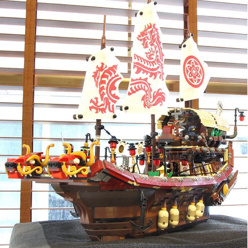 Lego Xếp Hình Ninjago Lion King 19059 Thuyền Chiến Lợi Phẩm Của Destiny 2338 Mảnh