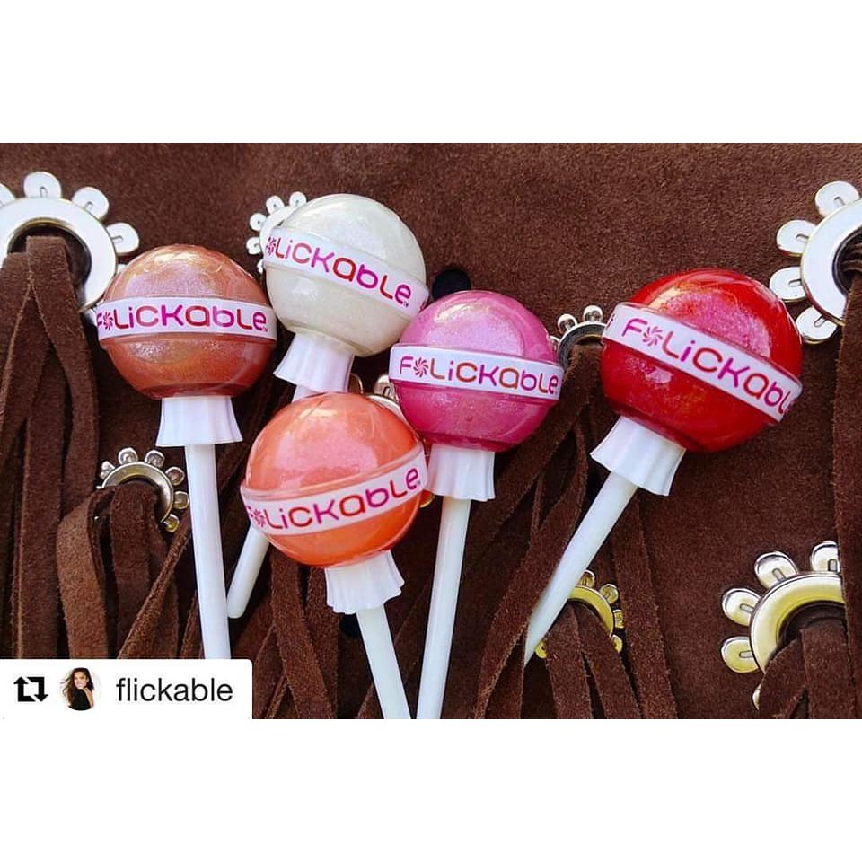 Son dưỡng có màu Flickable