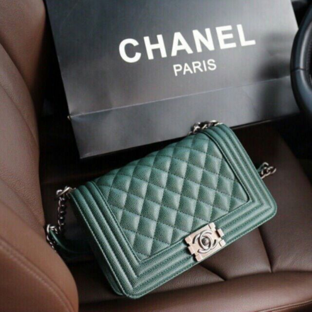 Tủi xách Chanel boy