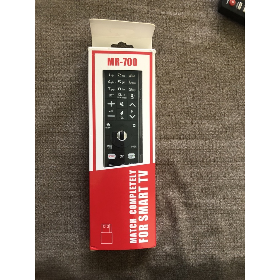 Điều khiển từ xa cho tivi LG MR 700 có cổng USB không giọng nói - Có nút bấm không giọng nói - Được tặng kèm pin
