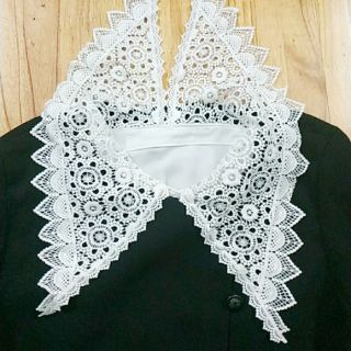 CỔ ÁO SƠ MI RỜI THIẾU NỮ