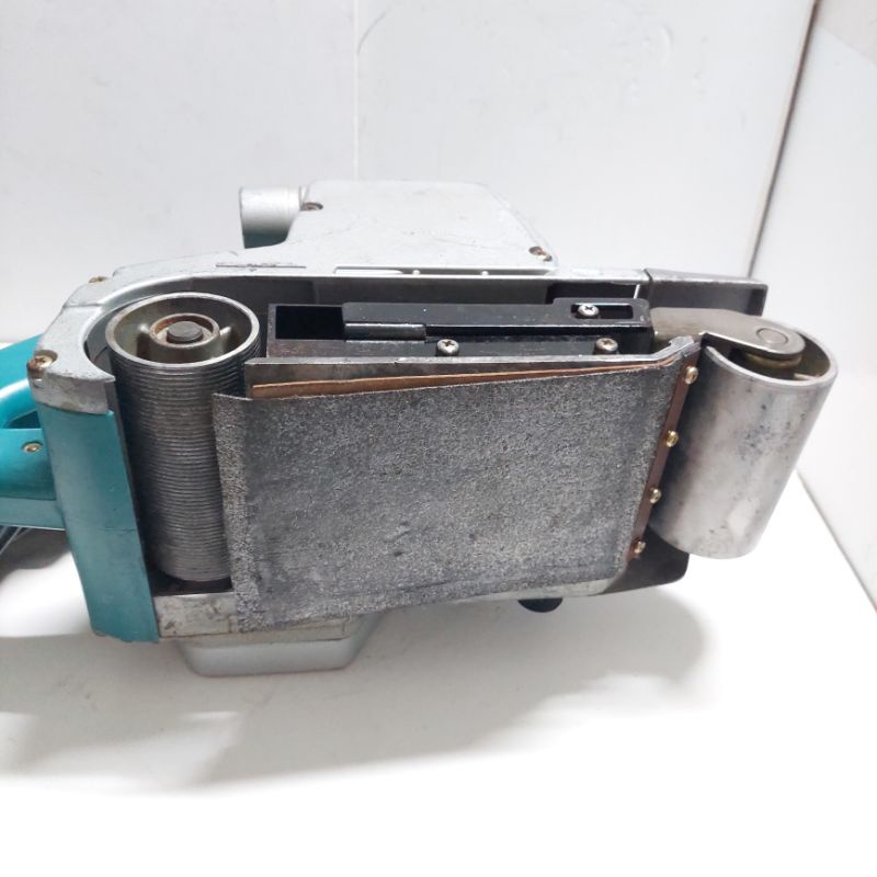 MÁY CHÀ NHÁM TĂNG MAKITA 1100W ĐIỆN 100V