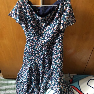 Đầm OLV layering