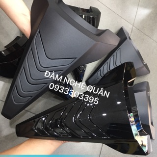 Mặt nạ vario 2018 kiểu mũi tên đủ màu mới 100% 💰 200,000 vnd / 1 cái