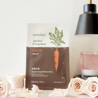 Một chiếc mặt nạ Innisfree jeju root enegry mask