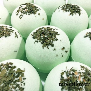 Bath bomb - viên sủi bồn tắm - bom tắm thư giãn, cấp ẩm, mềm da MATIVE