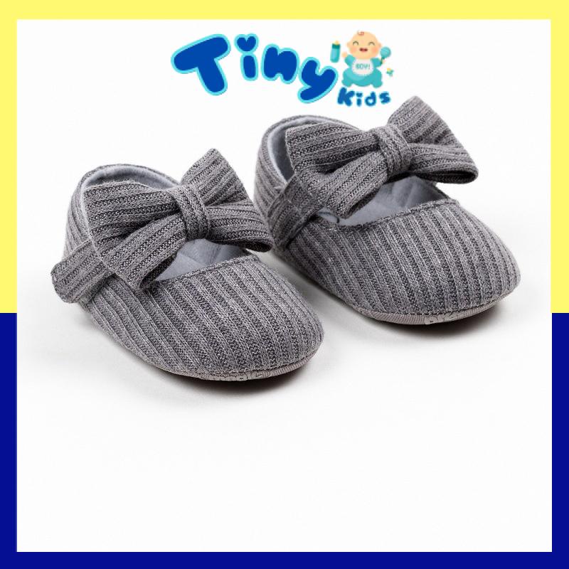 Giày Tập Đi Cho Bé Gái Có Đế Chống Trượt Đính Nơ Xinh Xắn Hàng Đẹp Loại 1 - Tiny Kids