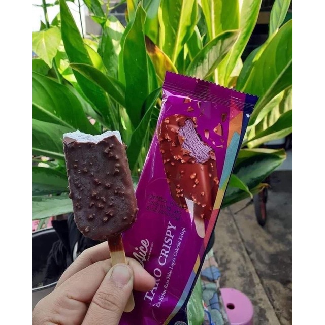 Kem Aice Khoai Môn Vỏ Giòn Socola Hạnh Nhân - Nhập Khẩu 100%