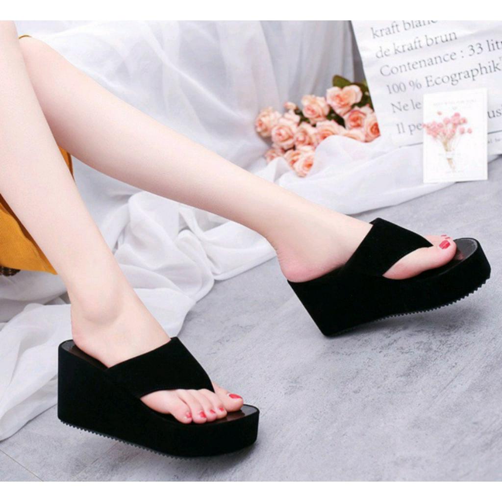Dép Đế Xuồng Nhung + kẹp tam giác Cao 7p Bản Kẹp Xoàn Đá Chất Nhung Mềm Mướt Cực Xinh