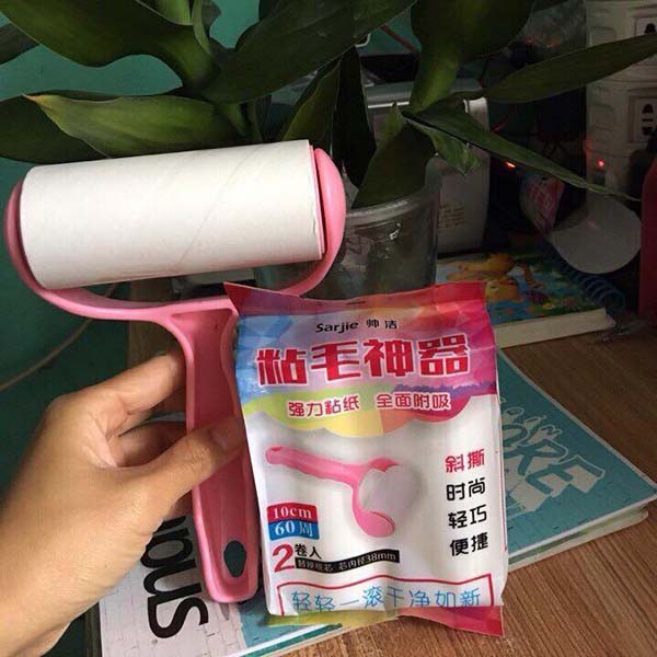 COMBO 2 CÂY LĂN BỤI QUẦN ÁO TẶNG KÈM 2 CUỘN THAY THẾ