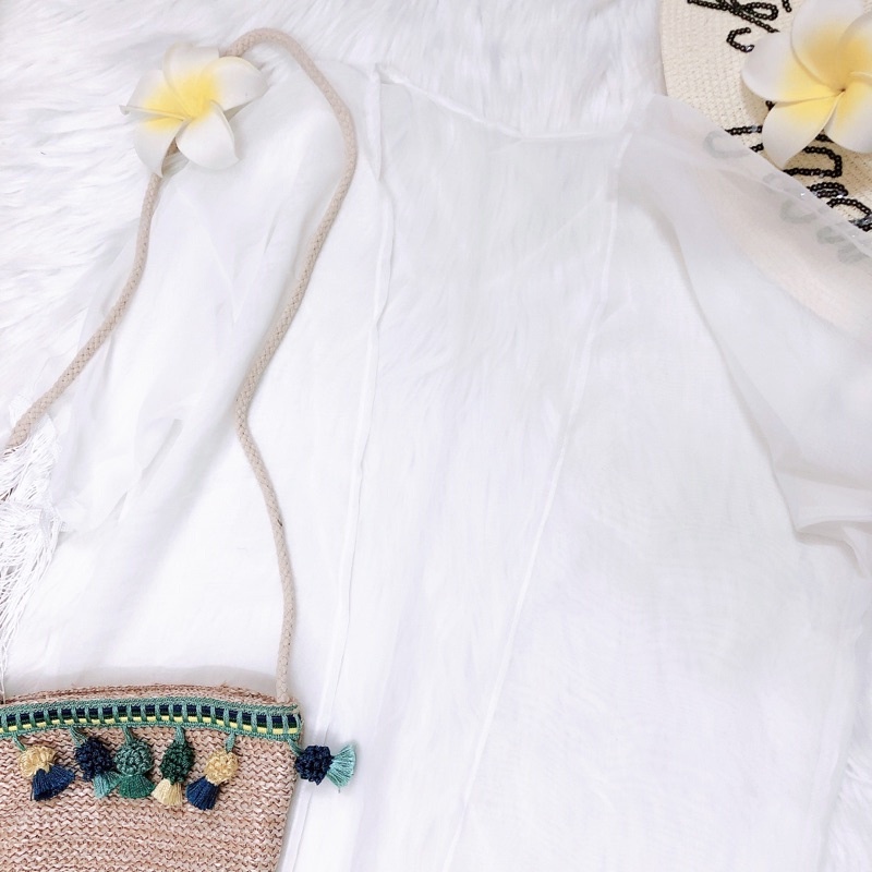 Áo khoác ngoài đi biển, áo kimono đi biển tua rua chiffon trắng sang chảnh