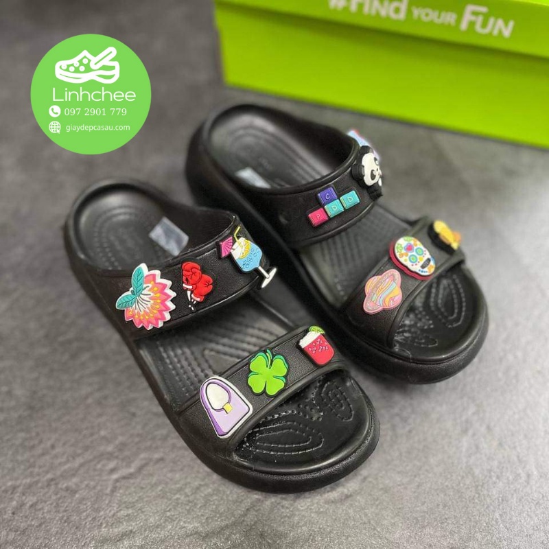 Dép lê Crocs quai ngang Classic Crush màu đen cho nữ cao 6cm