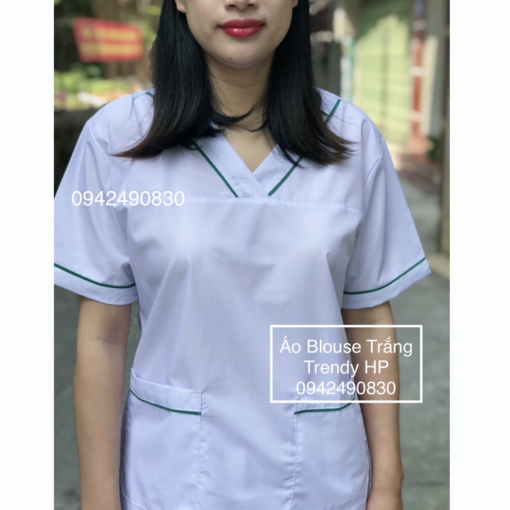 Bộ quần áo blouse trắng cổ tim viền xanh lá - bộ scrubs blu bác sỹ, dược sỹ, điều dưỡng, spa cổ chữ V viền xanh lá
