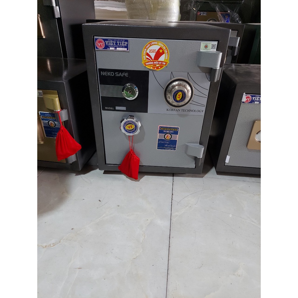 Két sắt mini ve65 khóa cơ