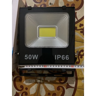 Đèn pha led cob 50w ip66 công suất đủ