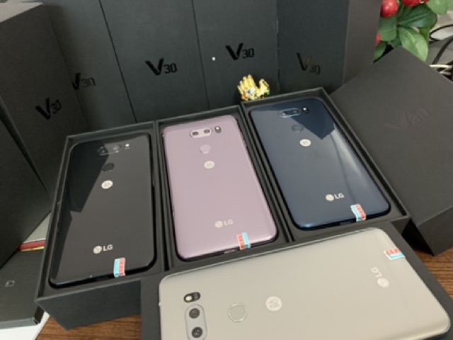 Điện Thoại LG V30 Bộ Nhớ 64G Fullbox pk zin | BigBuy360 - bigbuy360.vn