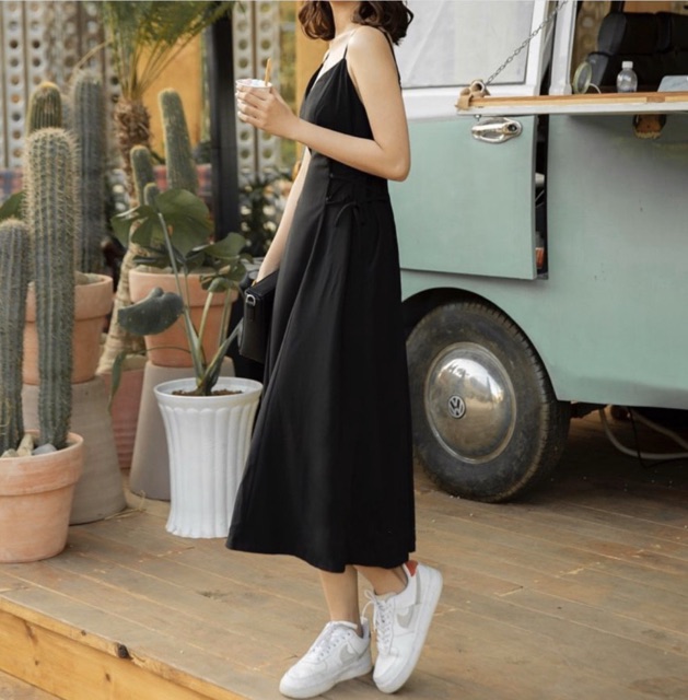 ♥️ ĐẦM MIDI ĐEN XOÈ 2 DÂY ĐAN EO ♥️ | BigBuy360 - bigbuy360.vn