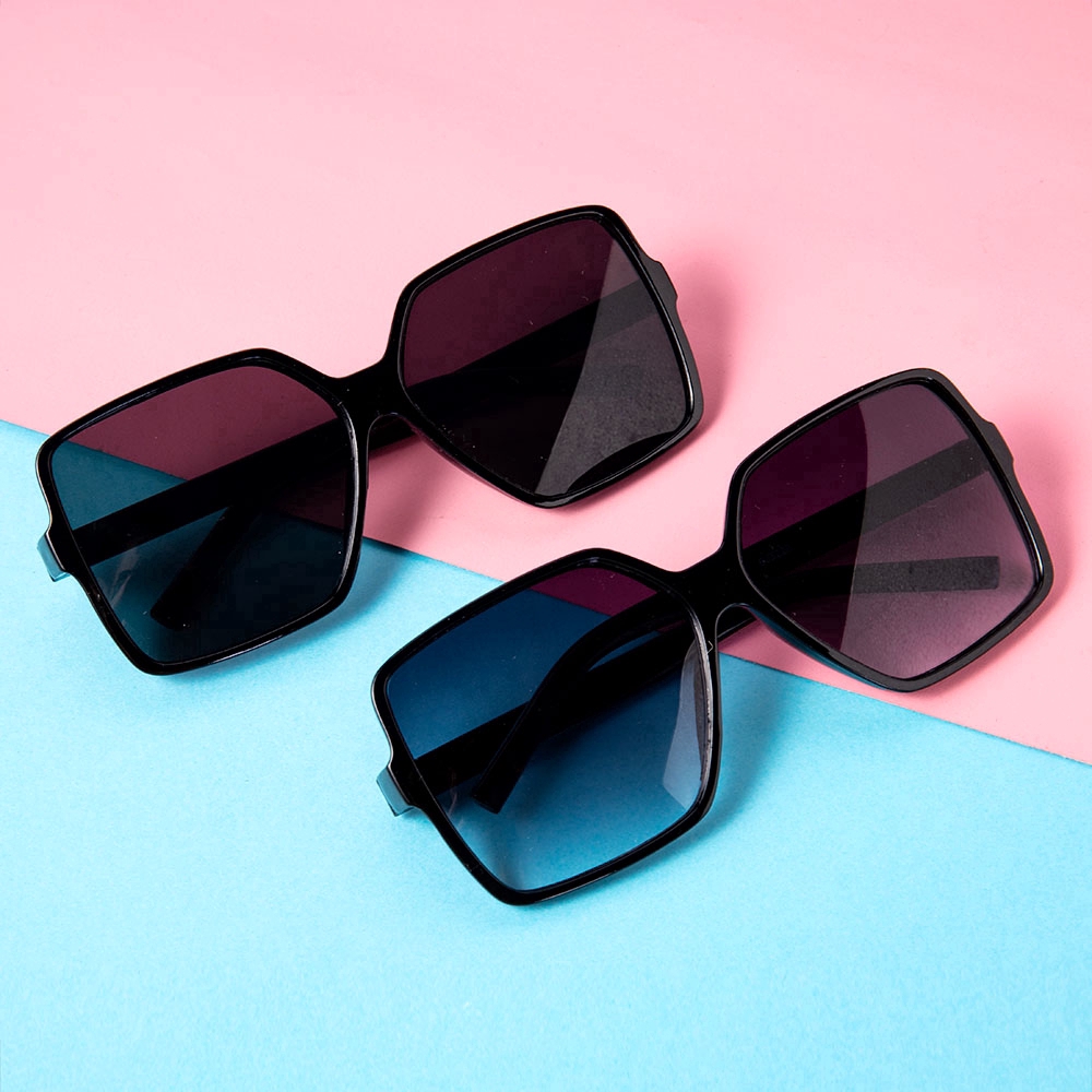 Kính Mát Thời Trang Chống Tia Uv400 Với 5 Màu Tùy Chọn Cho Nam Và Nữ