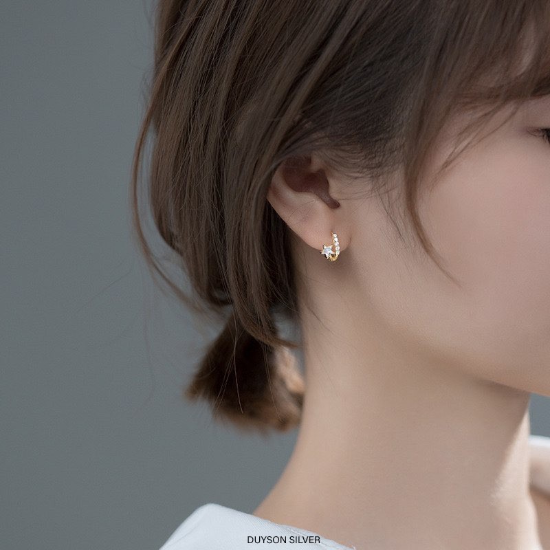 Khuyên tai bạc nữ vòng tròn ngôi sao đính đá bạc Ý 925 mạ vàng trắng cao cấp DUYSON SILVER (1 đôi) [KVDDXK4]