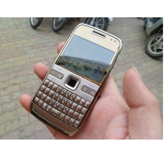 Nokia E72 chính hãng tồn kho mới 99%