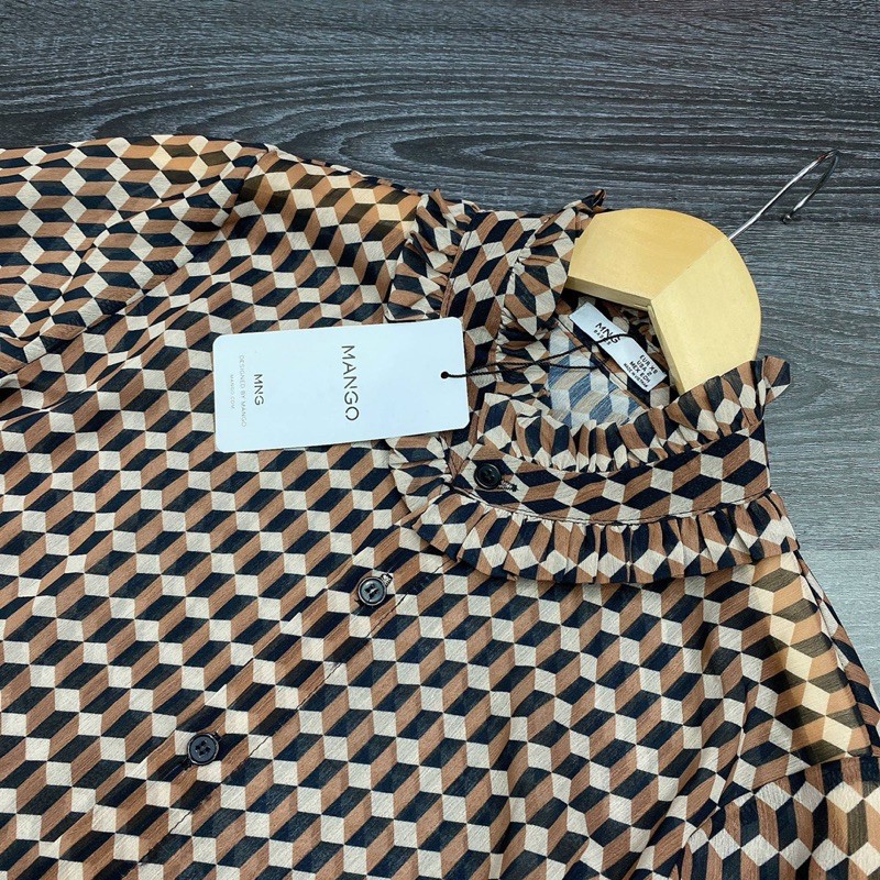 Áo sm M.N.G auth tuồn