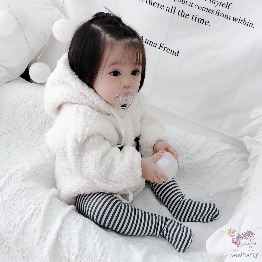 Bộ áo liền quần lông nhung phối mũ trùm phong cách Hàn Quốc đáng yêu cho bé gái sơ sinh