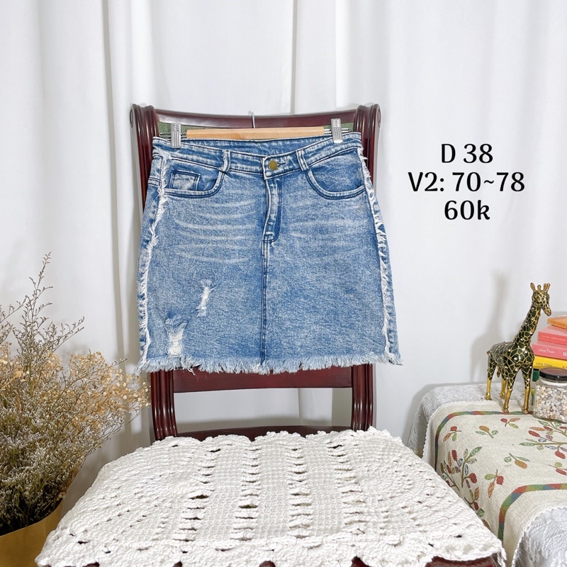 Nhiều mẫu - chân váy jean xanh , đen cài khuy trước  năng động