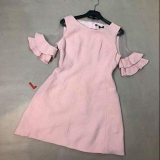 Đầm rớt vai