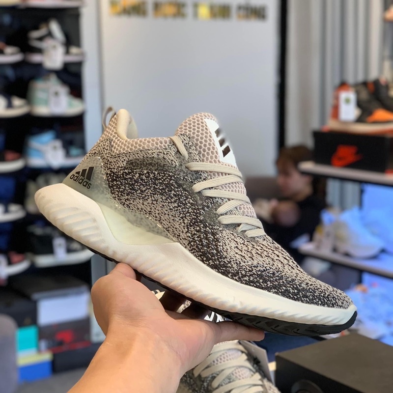 Giày Sneaker alphabounce Beyond Báo Xám