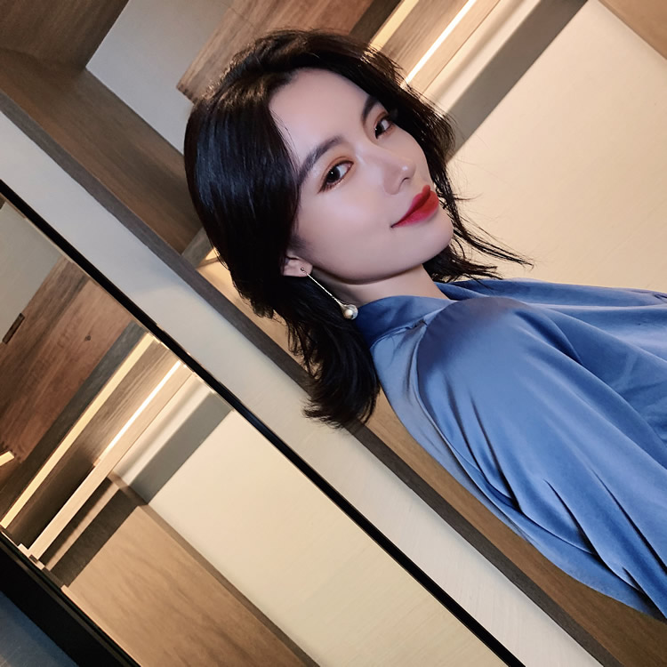 Khuyên Tai Dáng Dài Đính Ngọc Trai Phong Cách Hàn Quốc