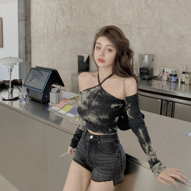 Áo yếm hở vai tay dài thời trang quyến rũ