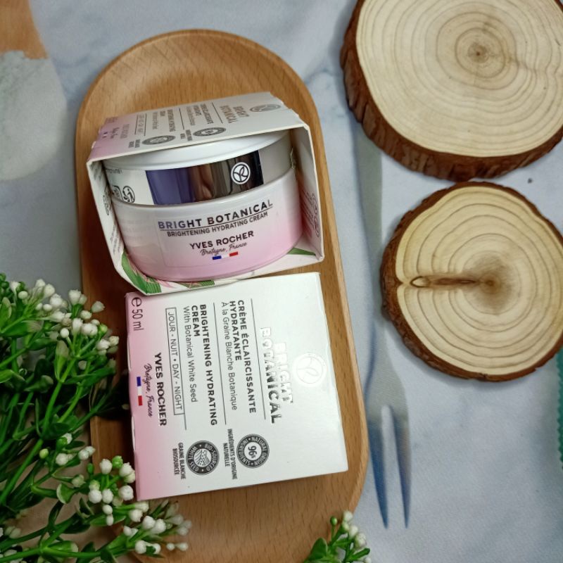 Mẫu mới Kem Ngày đêm White Botanical Yves Rocher