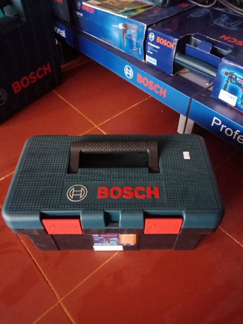 Máy khoan động lực Bosch GSB 550 FREEDOM 90 chi tiết