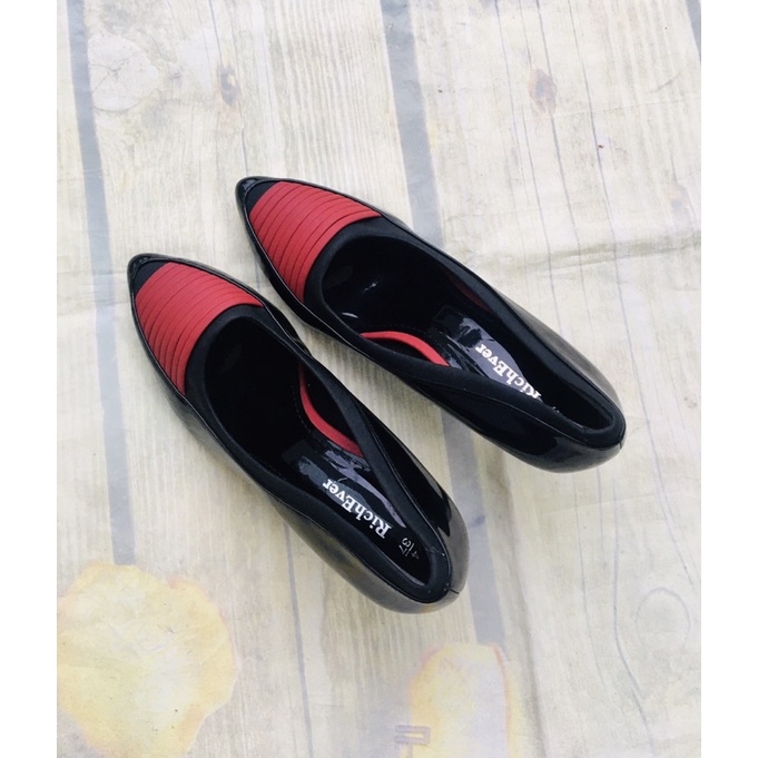 Thanh lí Giày cao gót lẻ size 37-38