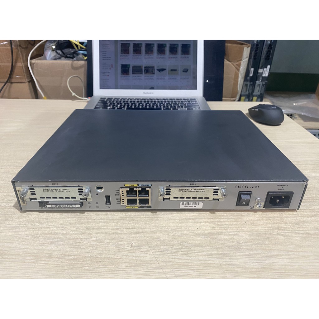 Cisco 1841/K9 | Thiết bị định tuyến 2 cổng WAN Fast Ethernet.