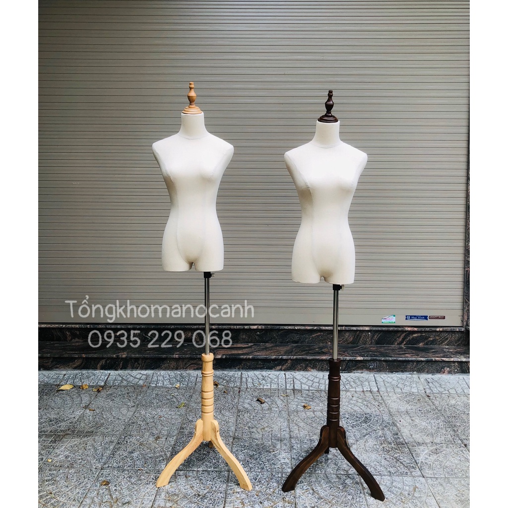 Manocanh Nữ Không Tay Chân Gỗ, Chóp Gỗ
