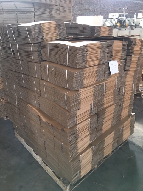 20x20x15 hộp carton đóng hàng giá rẻ