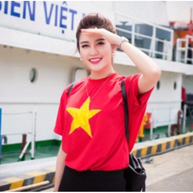 Áo lá cờ Việt Nam