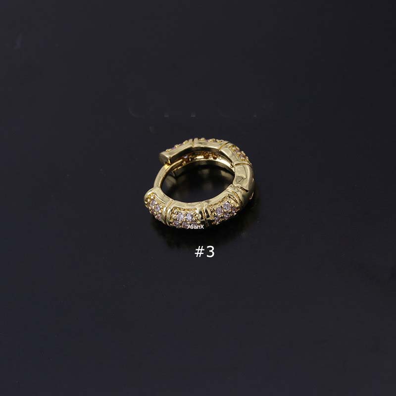 Hoa tai bằng đồng đính đá zircon 9mm