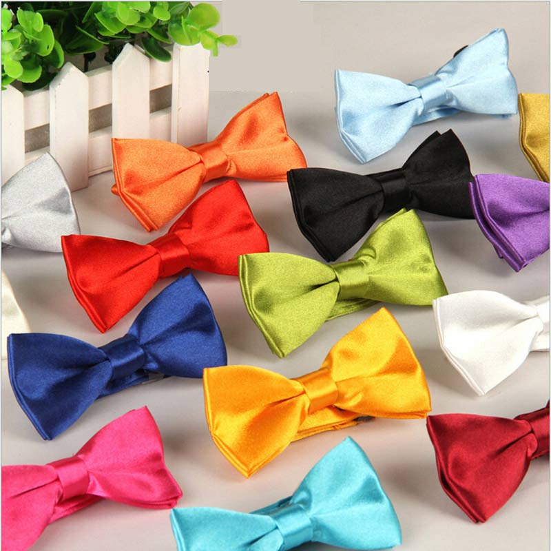 Nơ Bướm Màu Đen / Trắng Tùy Chỉnh Kích Thước 10cm * 5cm Thời Trang Xinh Xắn Cho Bé