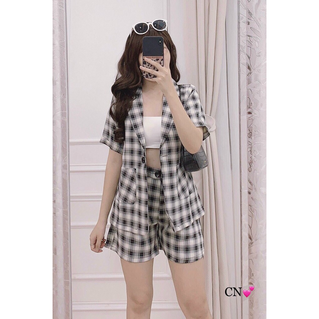 Sét Đồ Nữ ,Sét Áo Khoác Vest Kèm Quần Đùi Kẻ Sang chảnh
