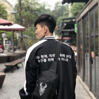 Áo Khoác Chữ Hàn Quốc