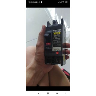 Aptomat TOSHIBA 20A
