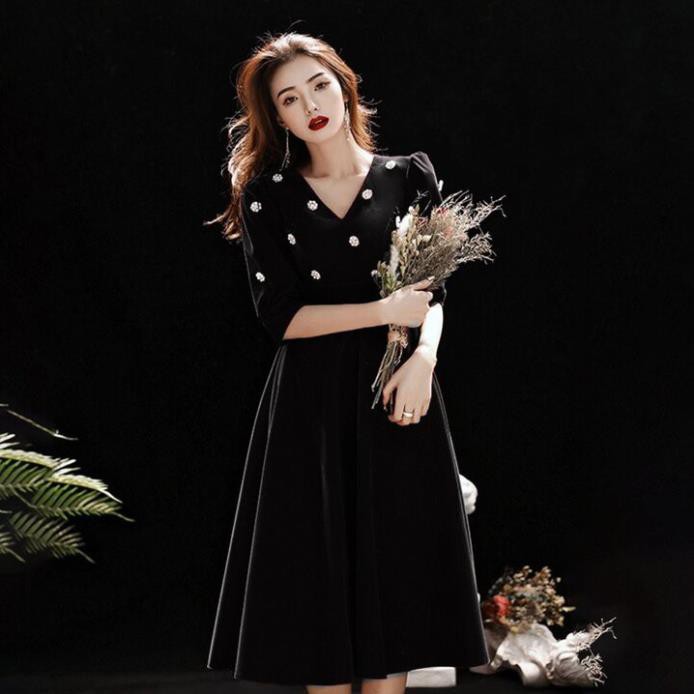 Đầm đính hoa sang trọng đi tiệc cho các chị | BigBuy360 - bigbuy360.vn