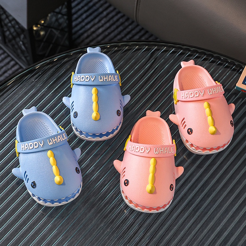 Dép crocs Chống Trượt Hình Cá Mập Cho Bé 1-8 Tuổi Đi Biển